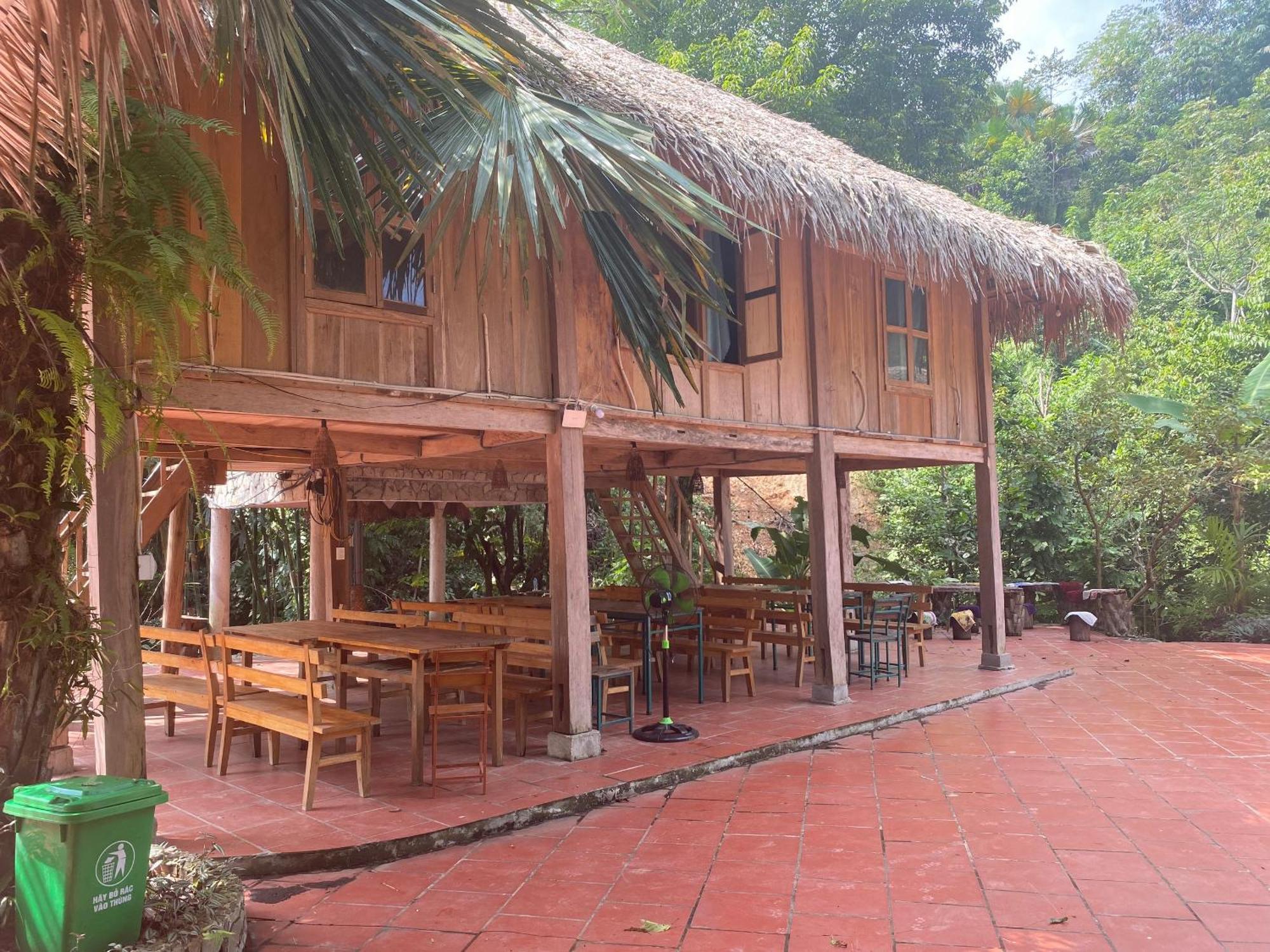Lepont Mu Waterfall Bungalow Hoa Binh Экстерьер фото