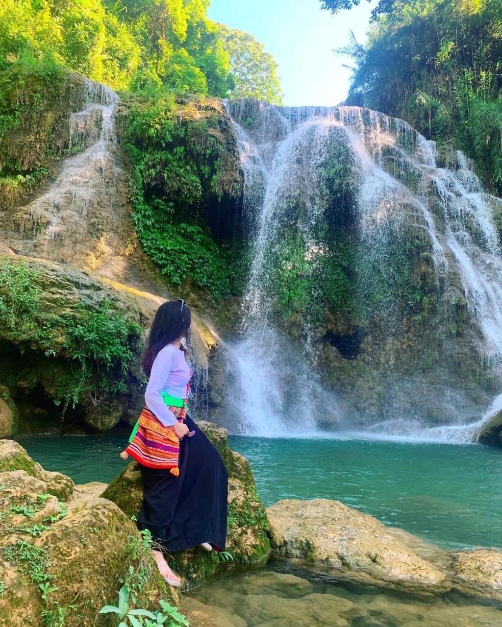 Lepont Mu Waterfall Bungalow Hoa Binh Экстерьер фото