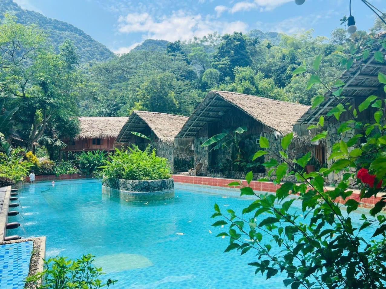 Lepont Mu Waterfall Bungalow Hoa Binh Экстерьер фото